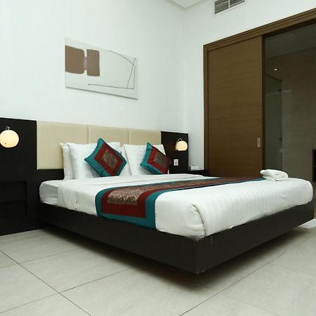 Landway Suite Manamah Buitenkant foto