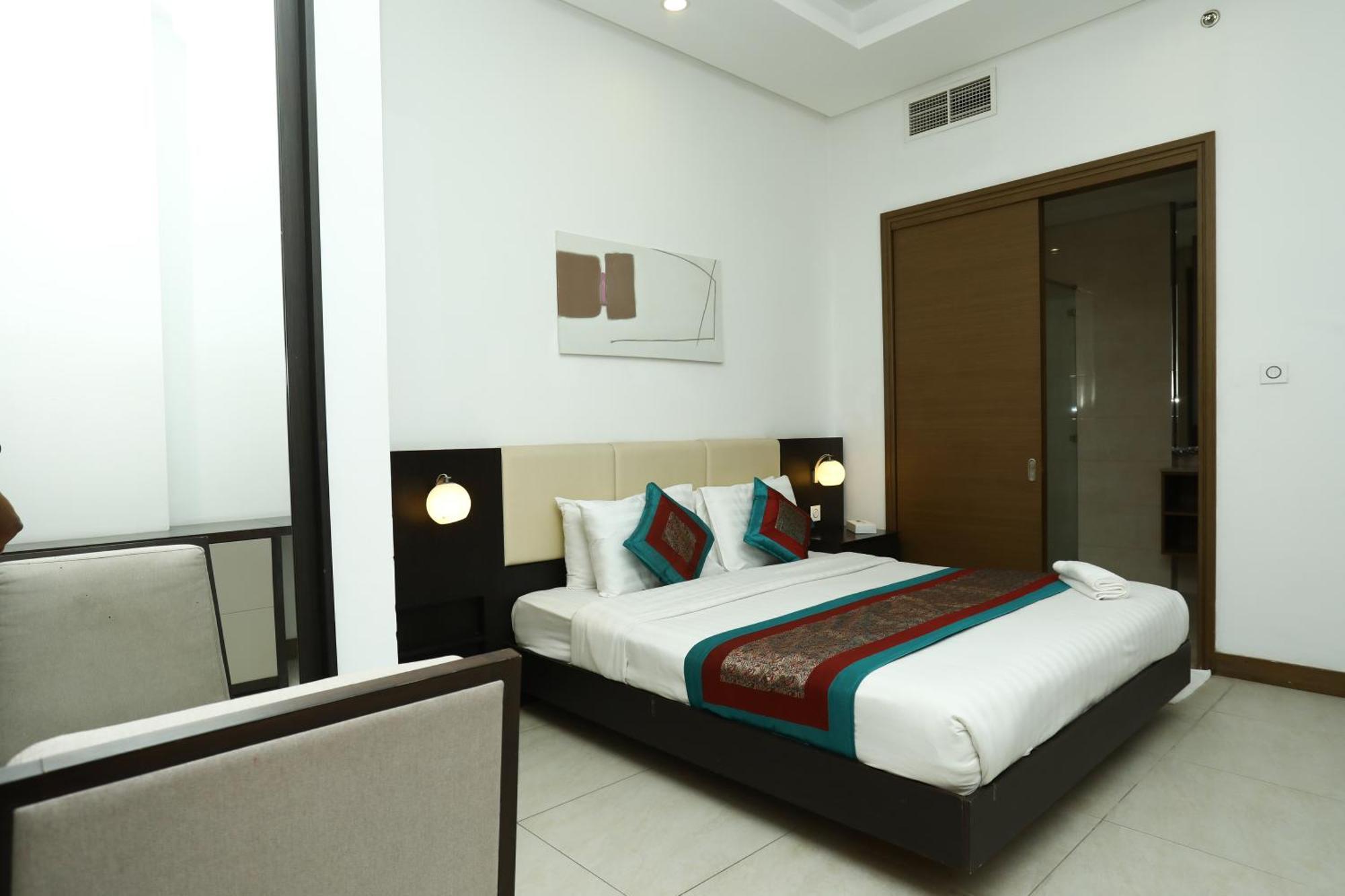 Landway Suite Manamah Buitenkant foto