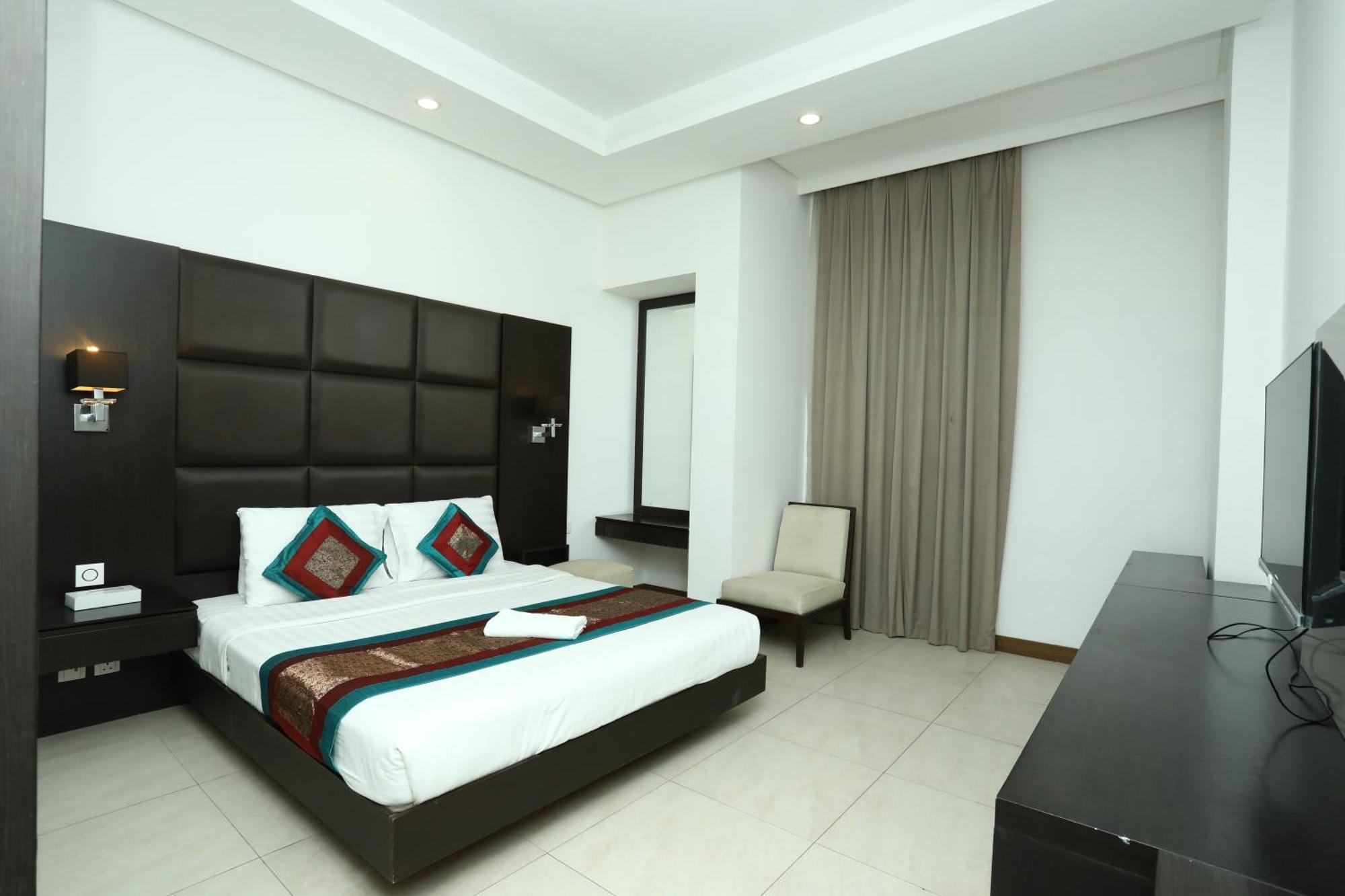 Landway Suite Manamah Buitenkant foto