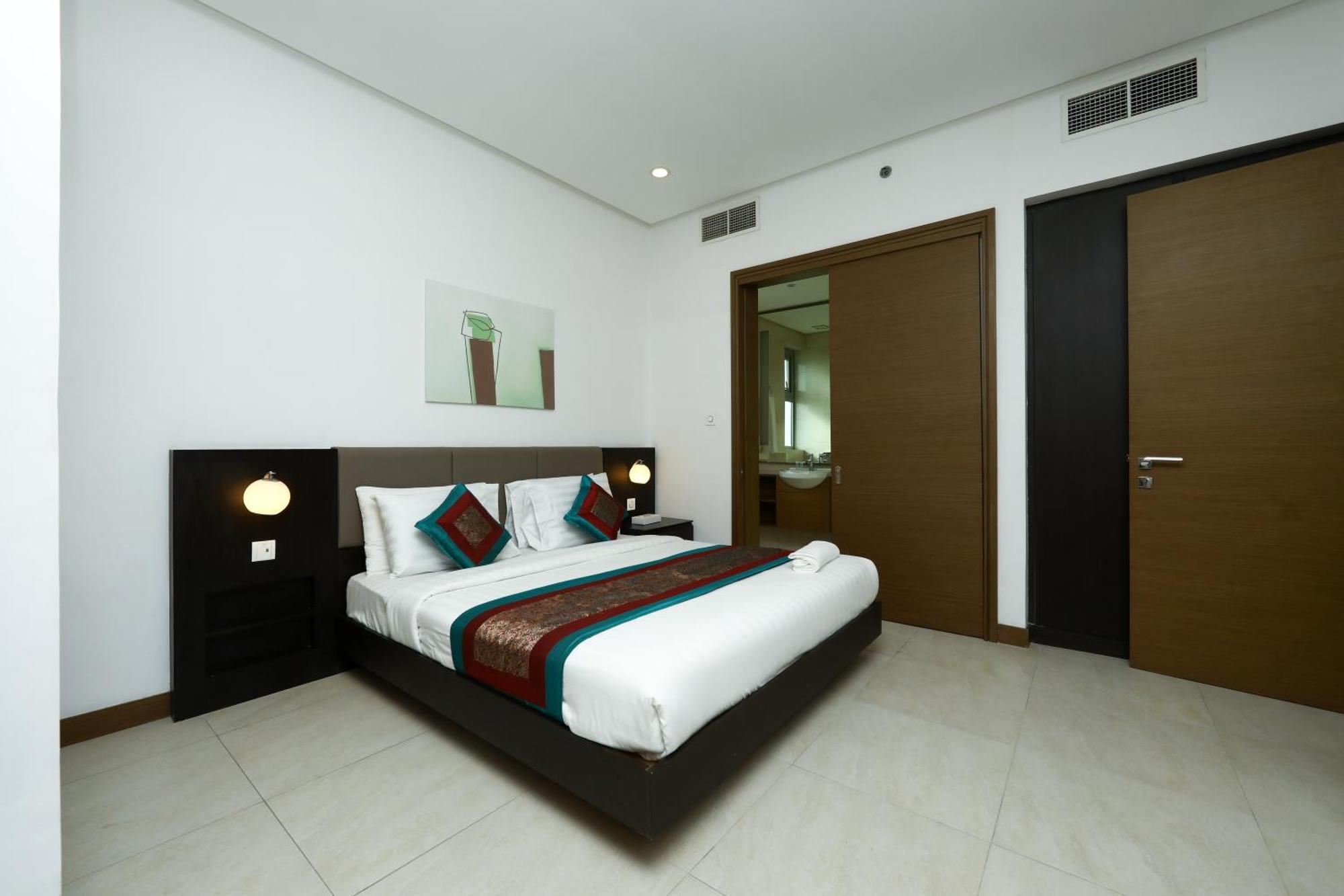 Landway Suite Manamah Buitenkant foto