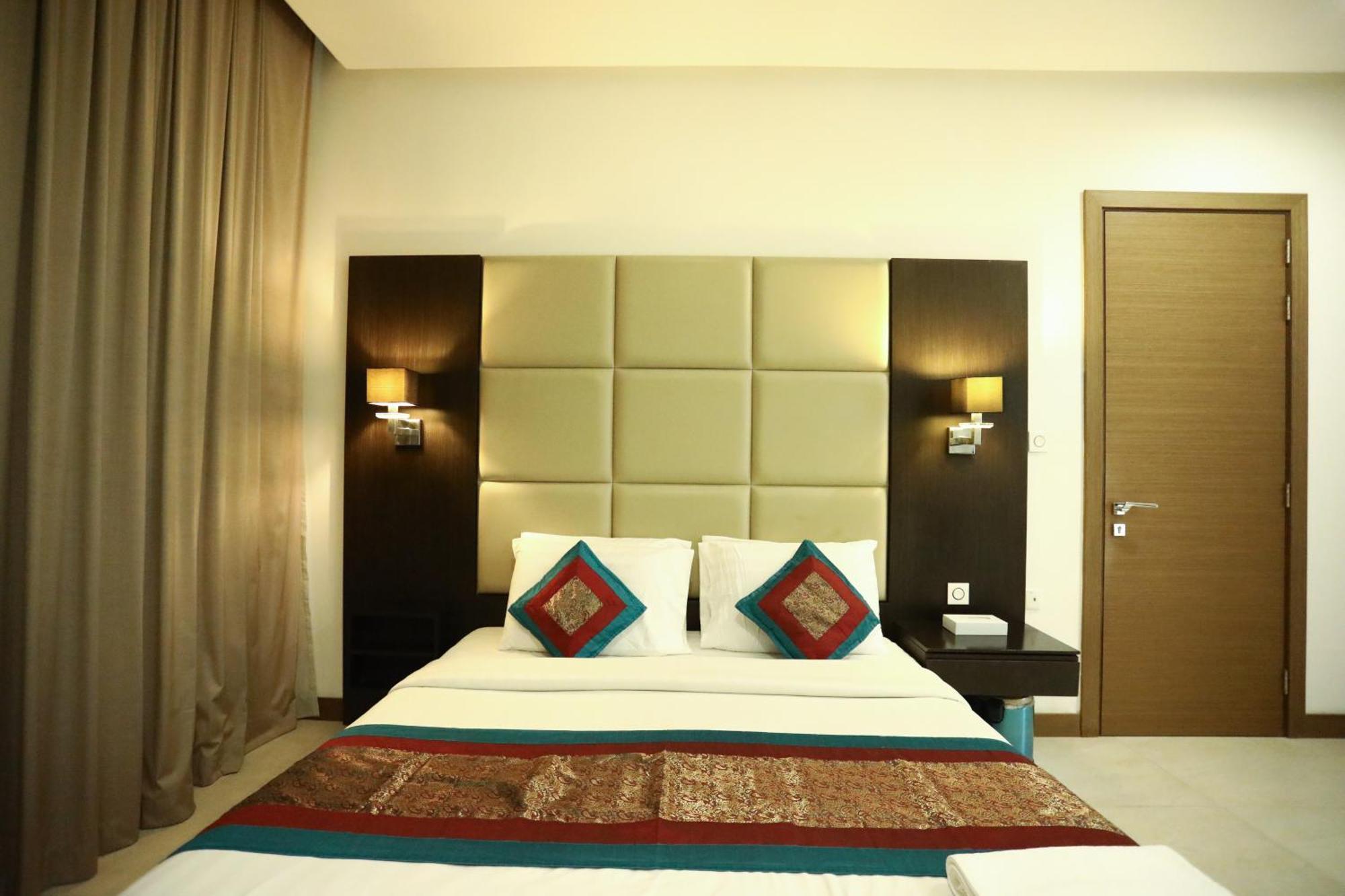 Landway Suite Manamah Buitenkant foto