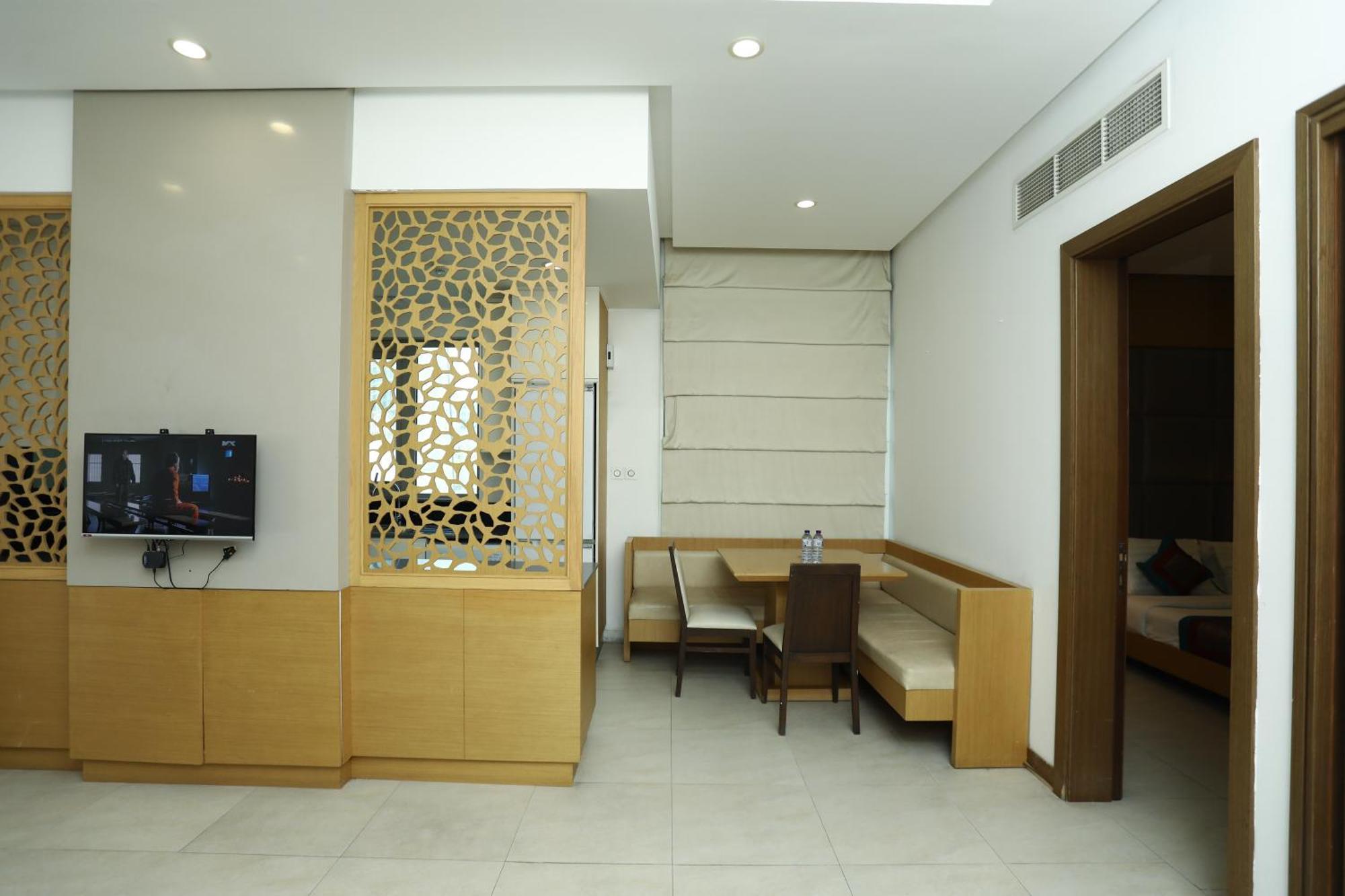 Landway Suite Manamah Buitenkant foto